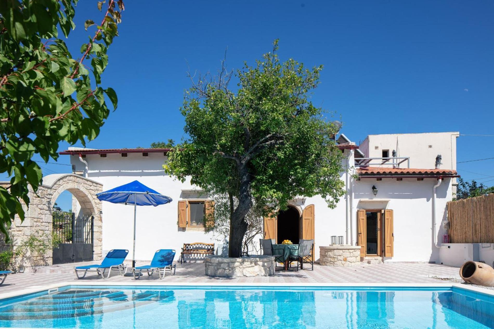 Silver Gem Villa With Private Pool Gerani Chanion Eksteriør bilde